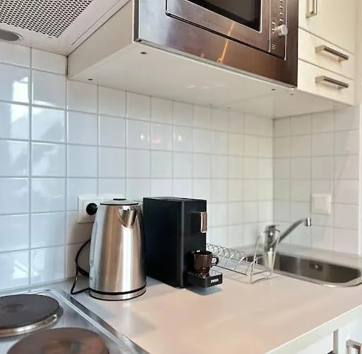 Takara 01 Im Zentrum